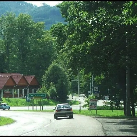 Fenyo Vendeghaz Guest house